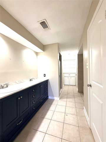 3800 September Drive, Baytown, TX 77521