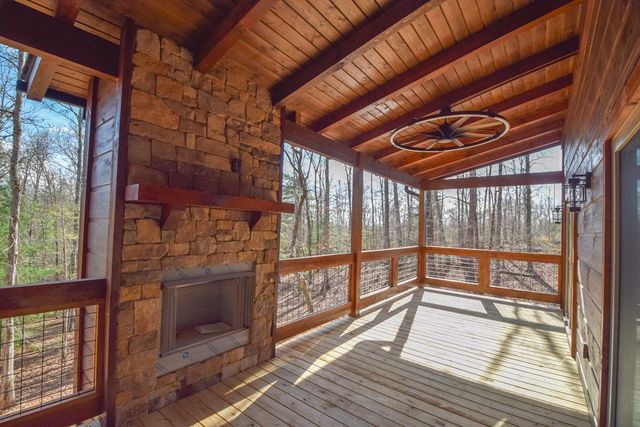 375 Ridge Brook Drive, Morganton, GA 30560