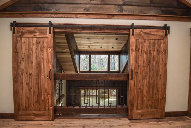 375 Ridge Brook Drive, Morganton, GA 30560