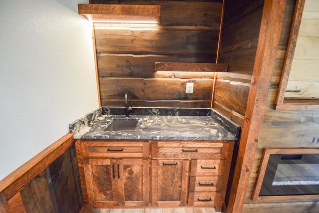 375 Ridge Brook Drive, Morganton, GA 30560