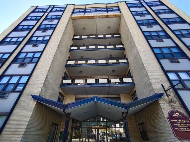 340 Main St. 609, Melrose, MA 02176