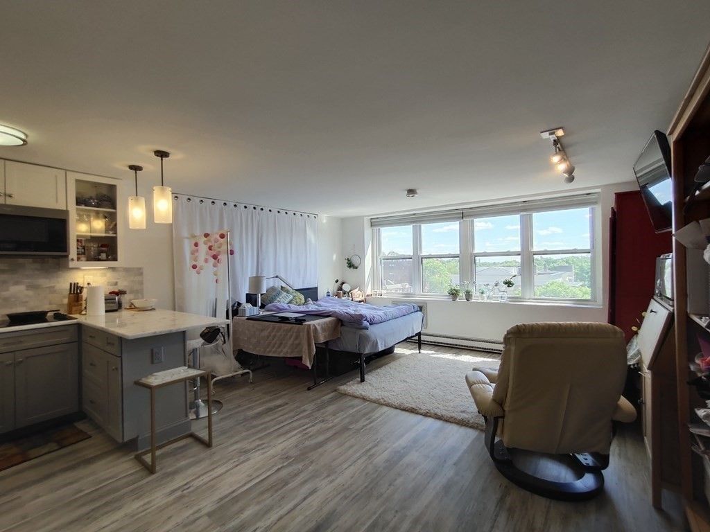340 Main St. 609, Melrose, MA 02176