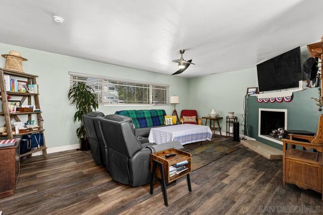 1431 Kurtz Street, Oceanside, CA 92054