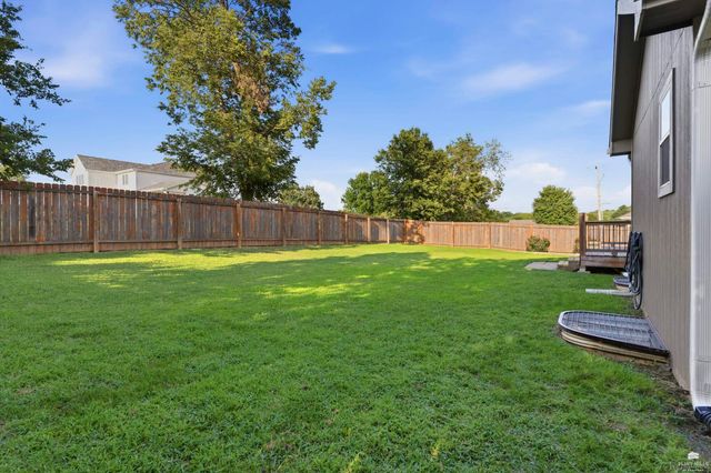 8793 Nellie Drive, Manhattan, KS 66502