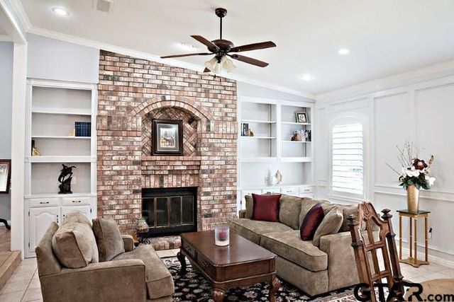 1 Mill Run Place, Athens, TX 75751