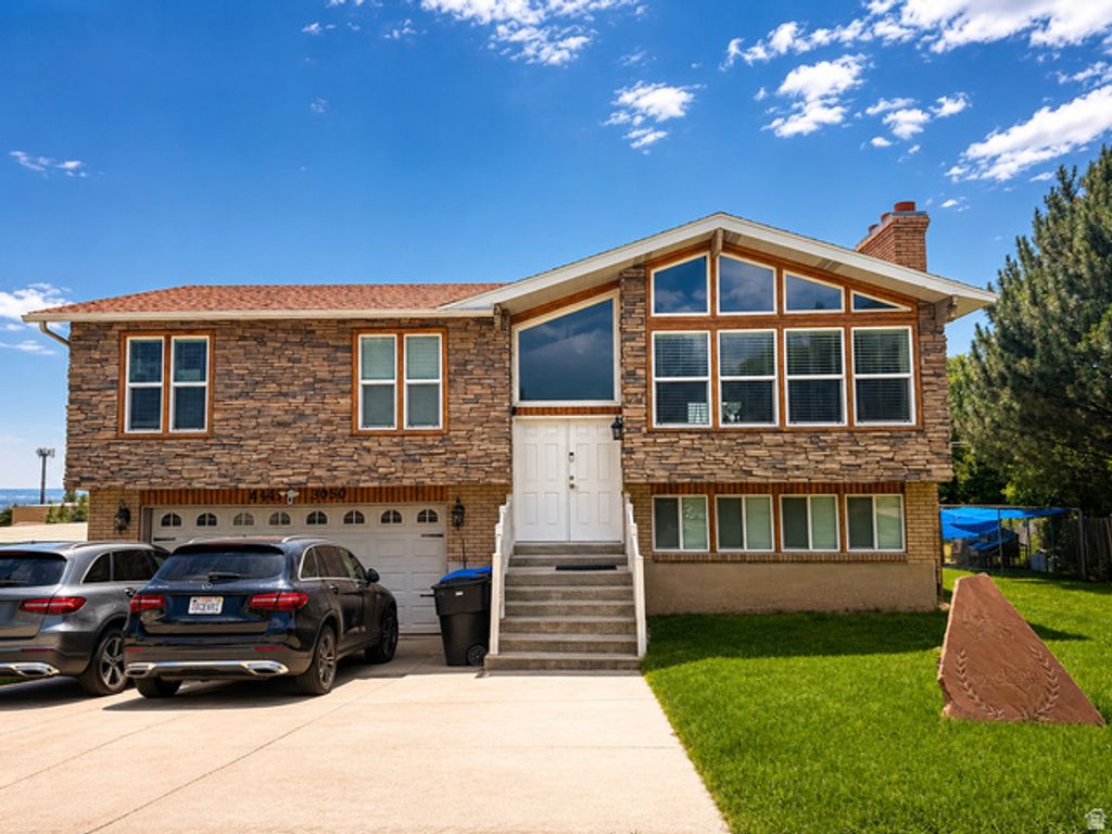 647 E 3050 N, North Ogden, UT 84414