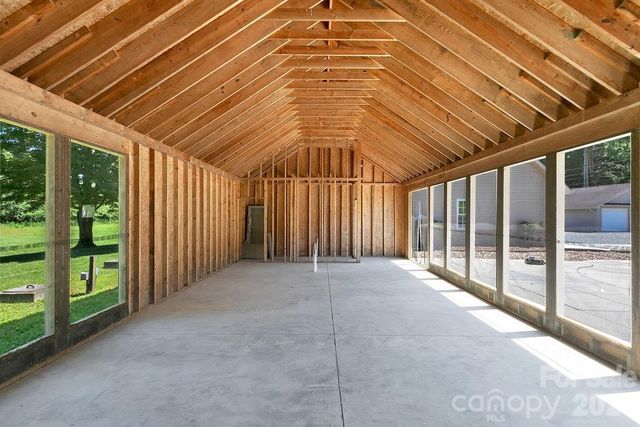 19 Helping Hands Way, Pisgah Forest, NC 28768
