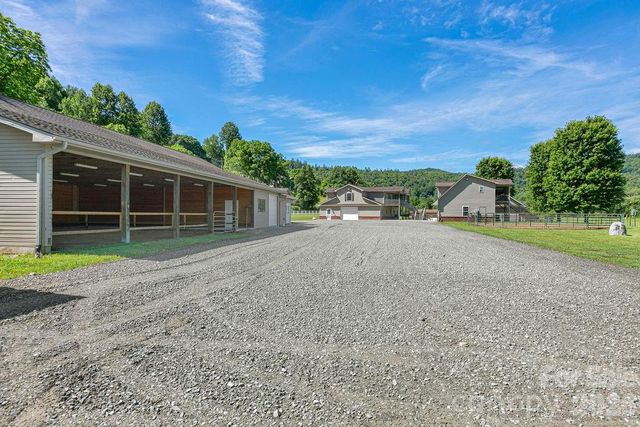 19 Helping Hands Way, Pisgah Forest, NC 28768
