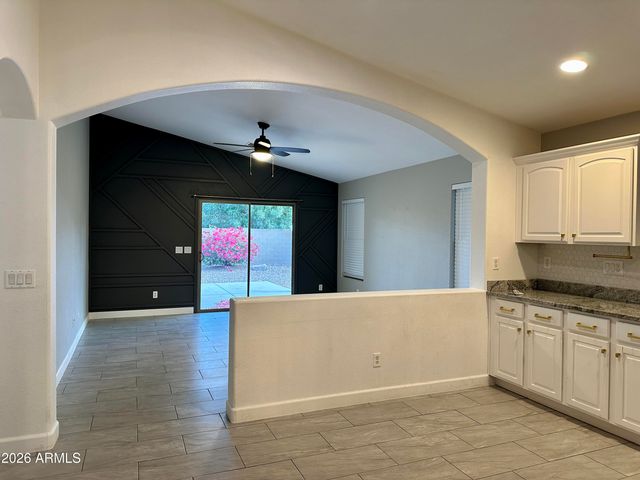 42252 W COLBY Drive, Maricopa, AZ 85138