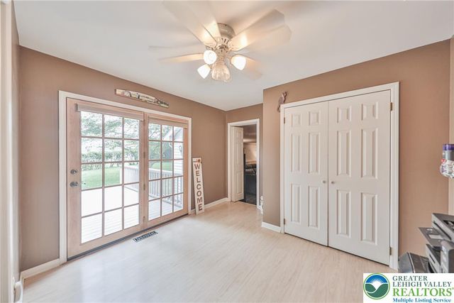 5 York Place, Easton, PA 18045