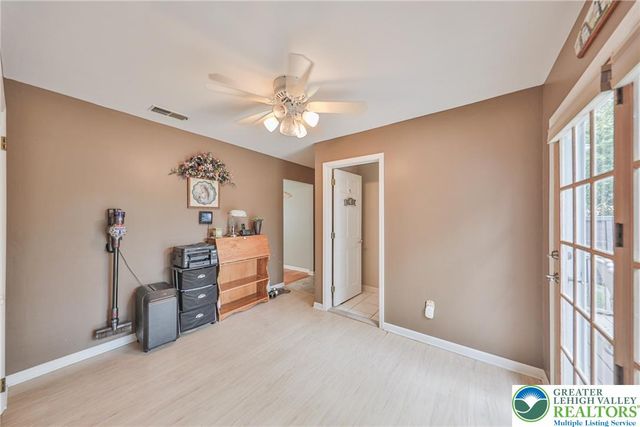 5 York Place, Easton, PA 18045