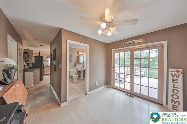 5 York Place, Easton, PA 18045