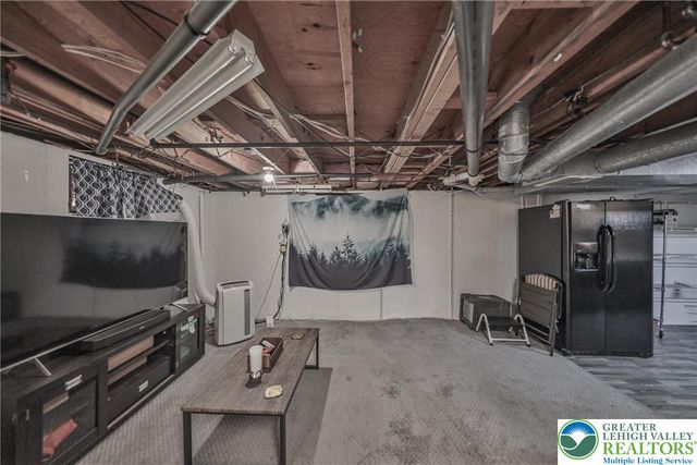 5 York Place, Easton, PA 18045