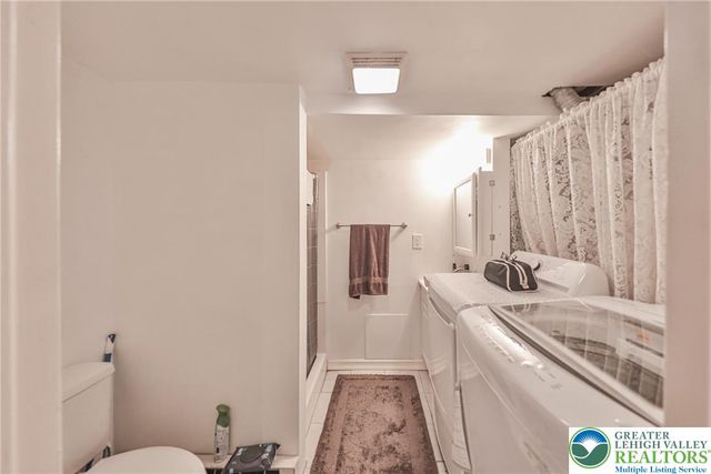 5 York Place, Easton, PA 18045