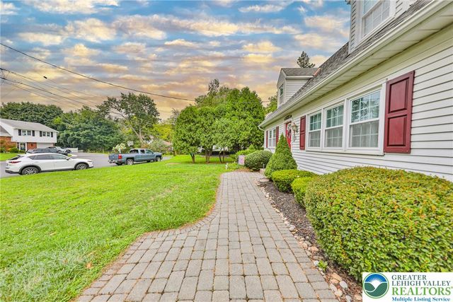 5 York Place, Easton, PA 18045