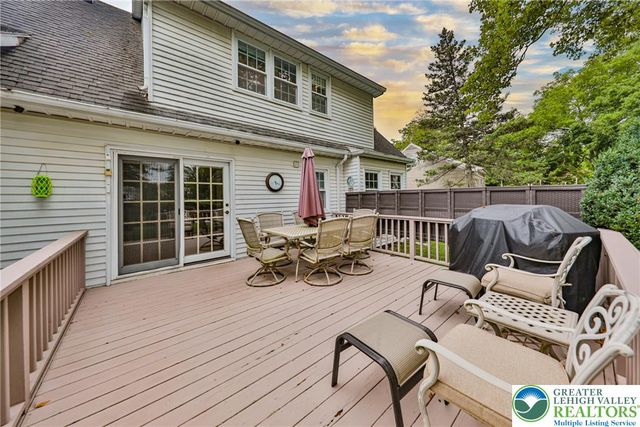 5 York Place, Easton, PA 18045