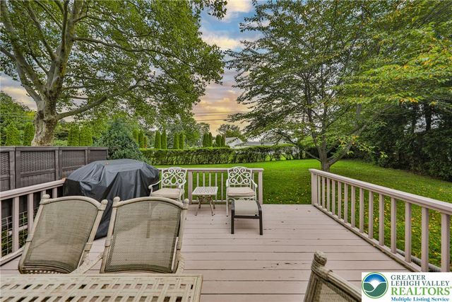 5 York Place, Easton, PA 18045