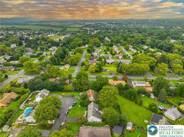 5 York Place, Easton, PA 18045