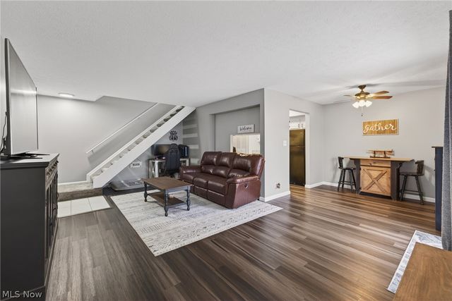 6853 Colonial Drive A, Mentor, OH 44060