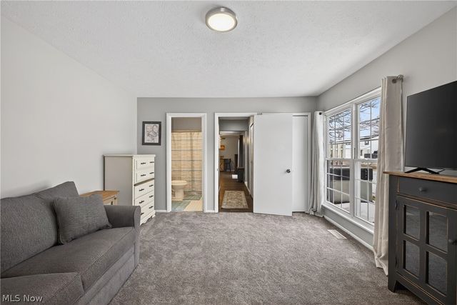 6853 Colonial Drive A, Mentor, OH 44060