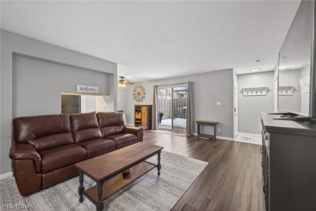 6853 Colonial Drive A, Mentor, OH 44060