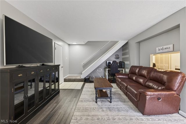 6853 Colonial Drive A, Mentor, OH 44060