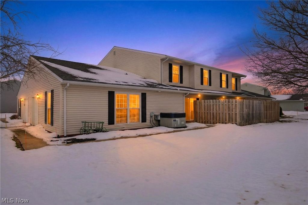 6853 Colonial Drive A, Mentor, OH 44060