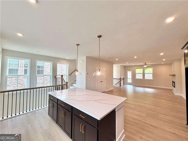 368 Sunset Hollow Street, Sugar Hill, GA 30518