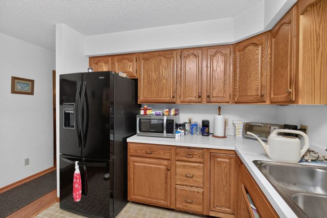 4612 Dover Drive, Ames, IA 50014