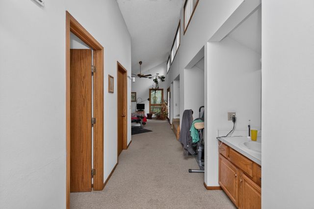 4612 Dover Drive, Ames, IA 50014