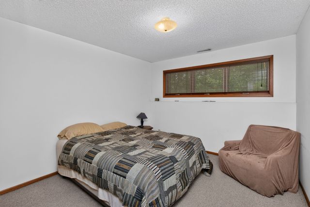 4612 Dover Drive, Ames, IA 50014