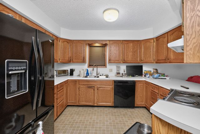 4612 Dover Drive, Ames, IA 50014