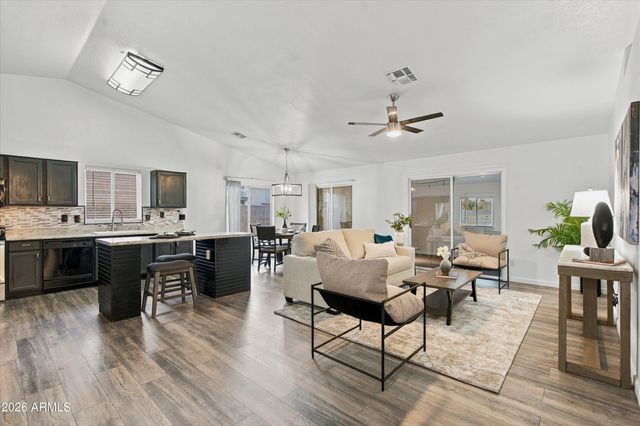 304 E GARDENIA Drive, Avondale, AZ 85323