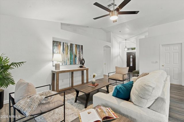 304 E GARDENIA Drive, Avondale, AZ 85323