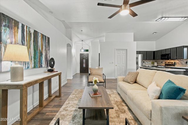304 E GARDENIA Drive, Avondale, AZ 85323
