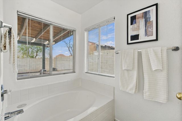 304 E GARDENIA Drive, Avondale, AZ 85323