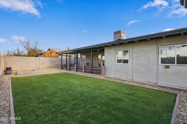 304 E GARDENIA Drive, Avondale, AZ 85323