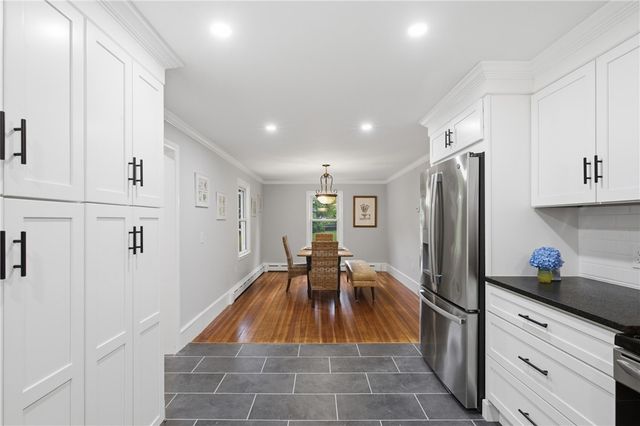 3 Wabasso Terrace, Middletown, RI 02842