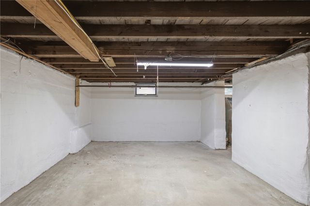 3 Wabasso Terrace, Middletown, RI 02842