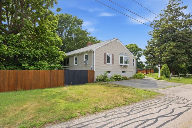 3 Wabasso Terrace, Middletown, RI 02842