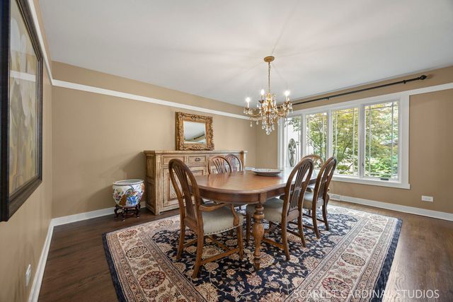 2S037 Country Club Lane, Wheaton, IL 60189