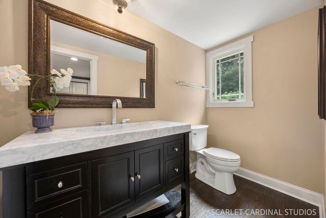 2S037 Country Club Lane, Wheaton, IL 60189
