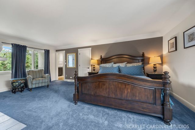 2S037 Country Club Lane, Wheaton, IL 60189