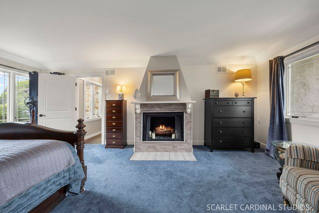 2S037 Country Club Lane, Wheaton, IL 60189