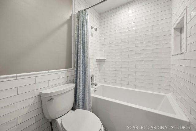 2S037 Country Club Lane, Wheaton, IL 60189