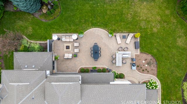 2S037 Country Club Lane, Wheaton, IL 60189