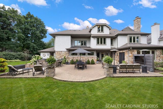 2S037 Country Club Lane, Wheaton, IL 60189