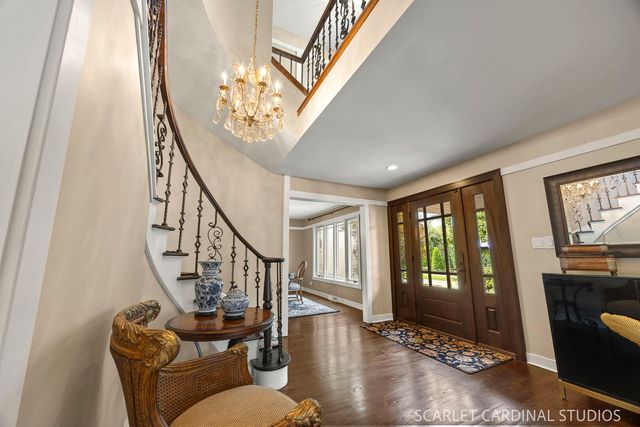 2S037 Country Club Lane, Wheaton, IL 60189