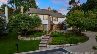 2S037 Country Club Lane, Wheaton, IL 60189
