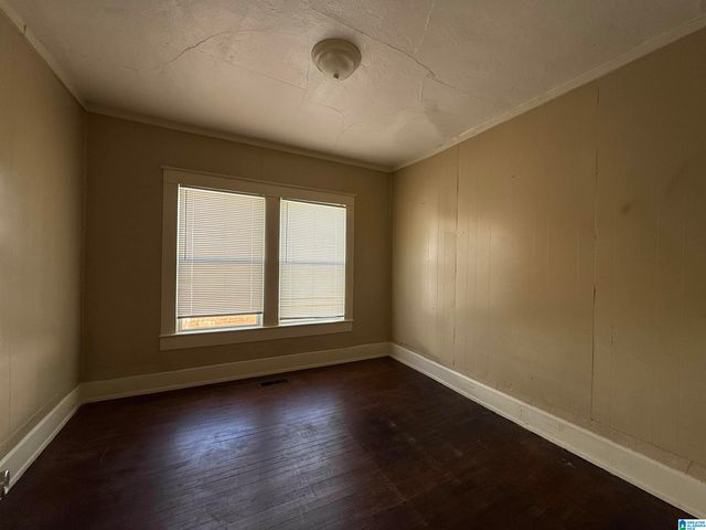 1213 16TH PLACE SW, Birmingham, AL 35211